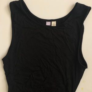 NWOT Francesca’s knot-waist midi dress